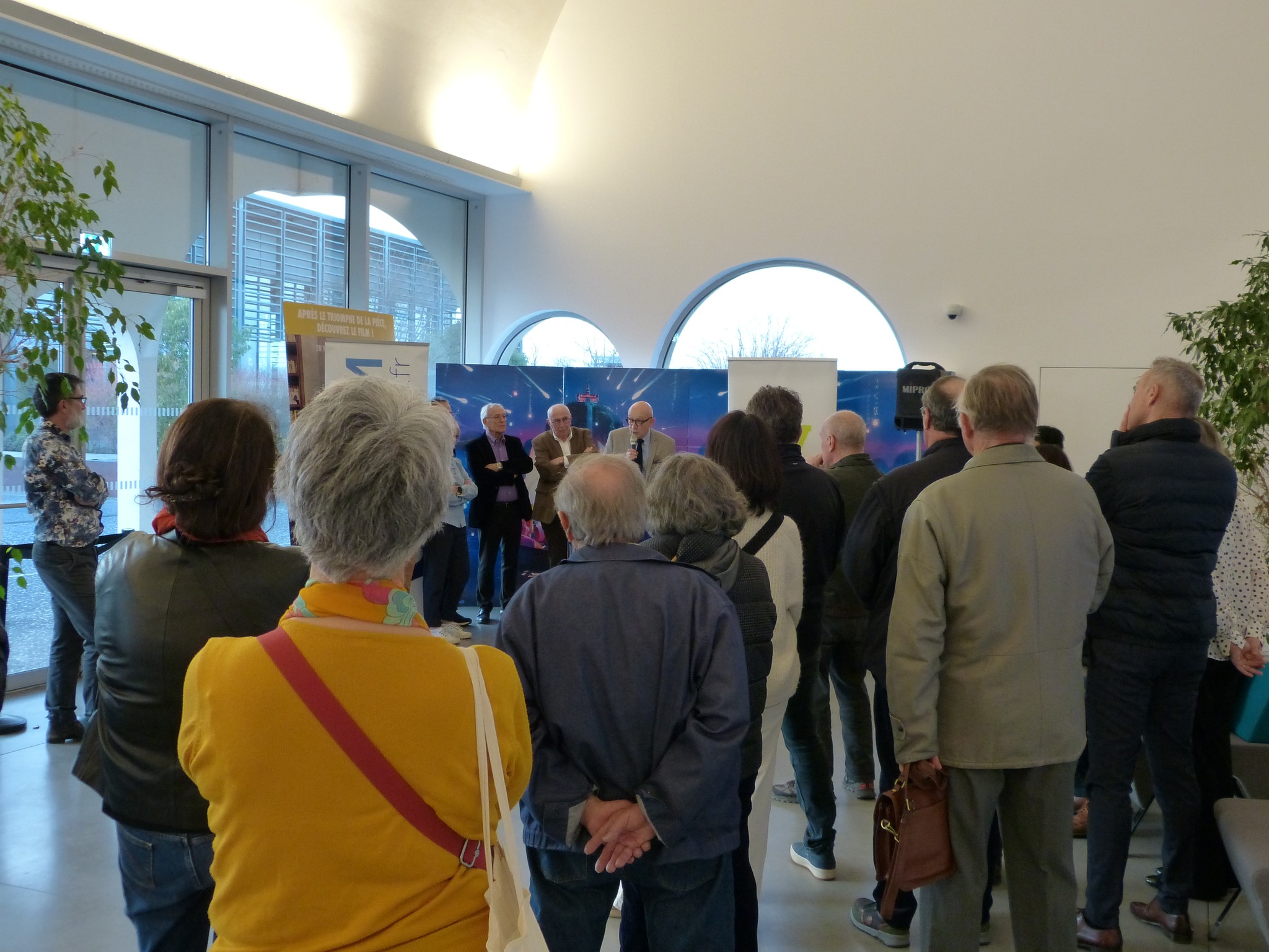 642787595_1727871088176457_342986482179374799_n